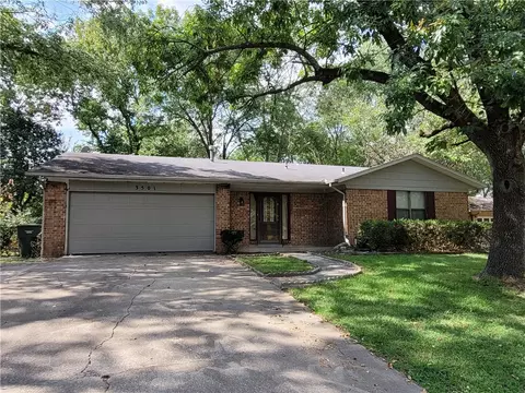 3501 N Northwood Ave, Fayetteville, AR 72704