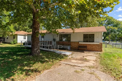 4523 S 27th St, Fort Smith, AR 72901 photo 2