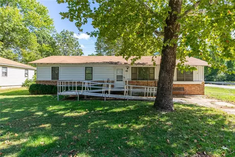 4523 S 27th St, Fort Smith, AR 72901