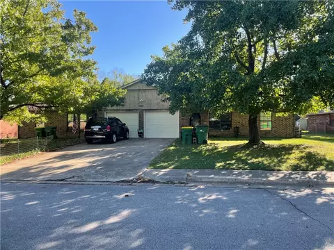 1603 W Ab W Thrush St, Springdale, AR 72764