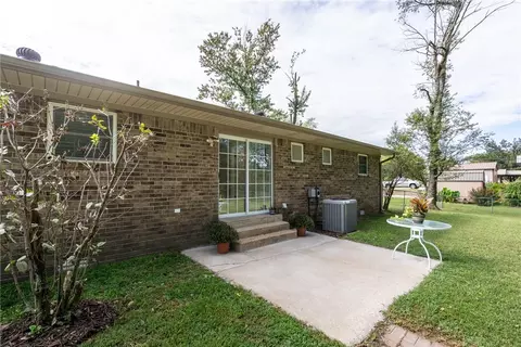 700 W Eureka St, Gentry, AR 72734 photo 24