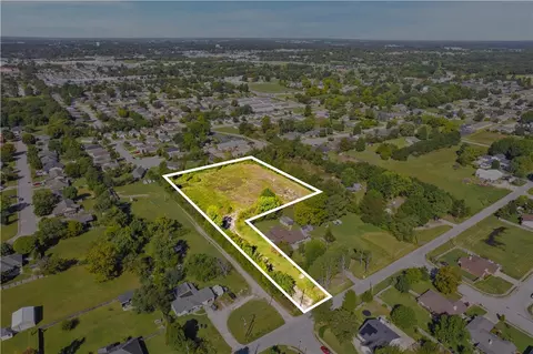 S M Street, Rogers, AR 72758