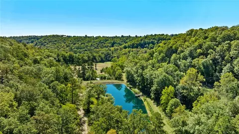 1593 County Road 317, Eureka Springs, AR 72632