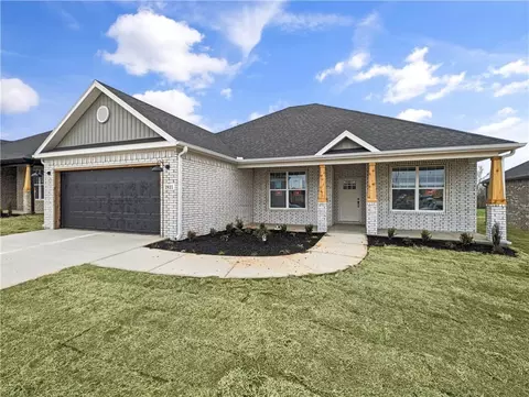 1921 Finnegan St, Bentonville, AR 72713
