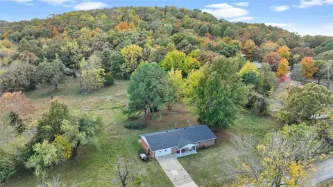 2147 Reed Ave, Springdale, AR 72764