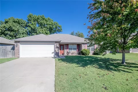 4708 Fieldstone Blvd, Bentonville, AR 72712
