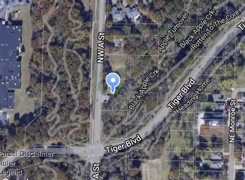 1202 A St, Bentonville, AR 72712