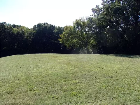 17411 Pleasure Heights Rd, Springdale, AR 72764
