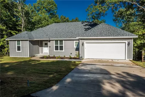 43 Glasgow Dr, Bella Vista, AR 72715
