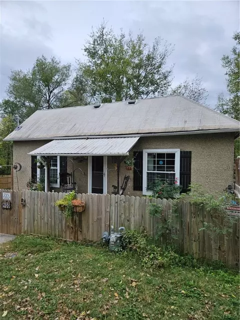 400 N Duff Ave, Sulphur Springs, AR 72768