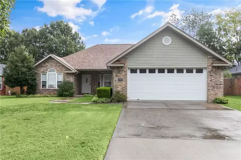 2949 Pagosa St, Springdale, AR 72764
