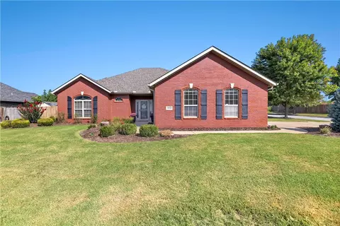 5056 W Tumbleweed St, Fayetteville, AR 72704
