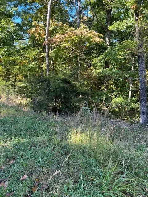 23 Donington Ln, Bella Vista, AR 72714