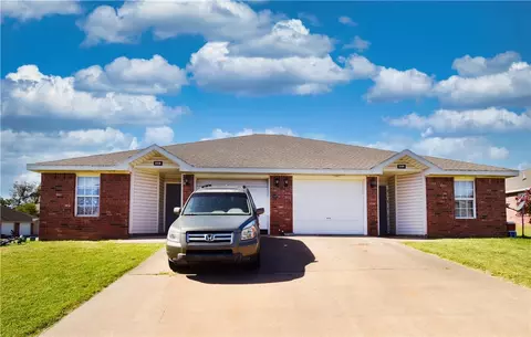 256258 Graystone Cir, Centerton, AR 72719