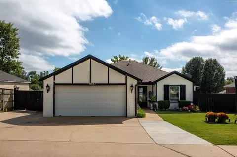 600 E Pinion St, Rogers, AR 72756