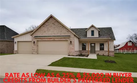 2224 Riggins St, Pea Ridge, AR 72751
