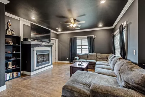 115 E Glendale Ln, Rogers, AR 72758 photo 4
