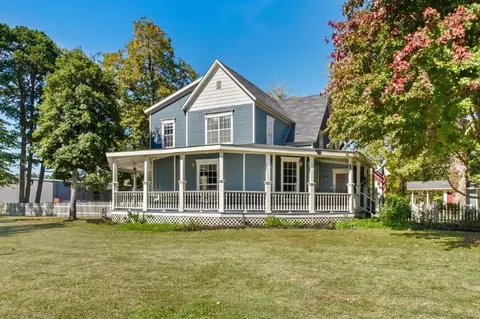 2729 W Olive St, Rogers, AR 72756