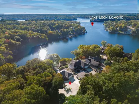 41 Strichen Ln, Bella Vista, AR 72715