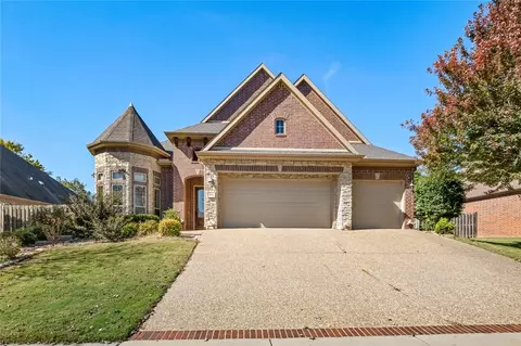 3651 N Capri Pl, Fayetteville, AR 72704