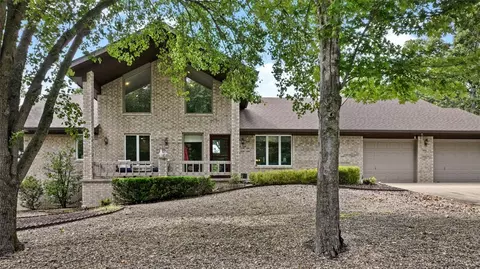 8535 Stoner Ln, Rogers, AR 72756