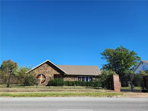 1711 S S Wall, Joplin, MO 64801