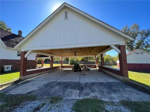 404 E Main St, Marshall, AR 72650 photo 49