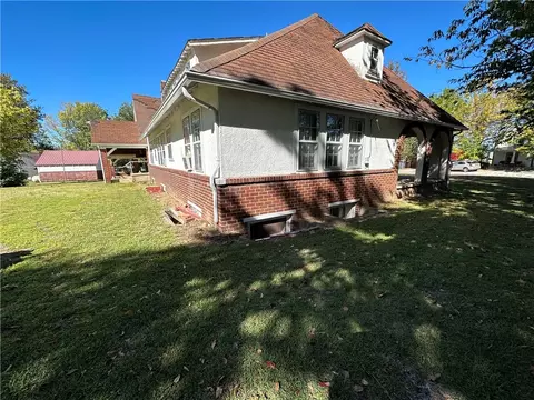 404 E Main St, Marshall, AR 72650 photo 37