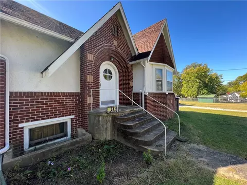 404 E Main St, Marshall, AR 72650 photo 46