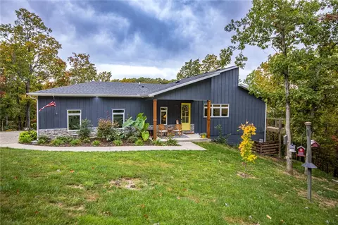 6 Gorebridge Ln, Bella Vista, AR 72715