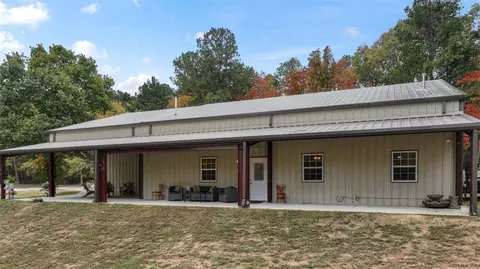 8021 Tanglewood Rd, Rogers, AR 72756