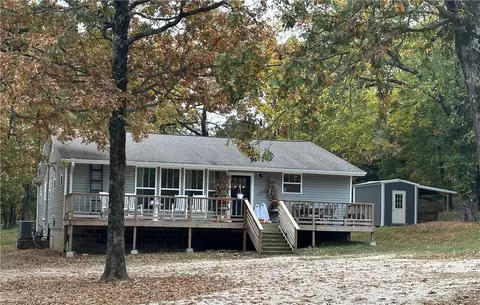 18515 Rock Springs Rd, Lincoln, AR 72744