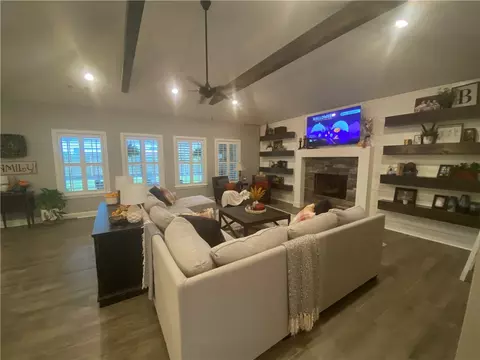 1011 Red Maple St, Centerton, AR 72719 photo 3
