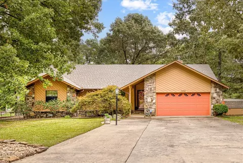 2455 E Sequoyah Dr, Rogers, AR 72758