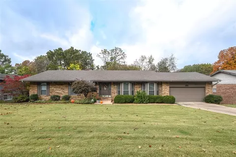 1440 Overo Cir, Springdale, AR 72762