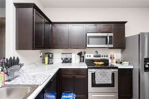 385 Evans St, Huntsville, AR 72740