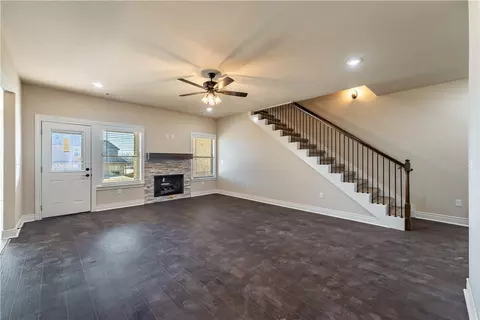 Living - 1941 Edgewood Rd, Centerton, AR 72719 photo 1 of 3