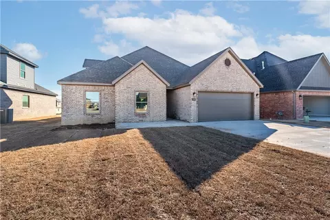 Exterior - 1941 Edgewood Rd, Centerton, AR 72719 photo 3 of 5