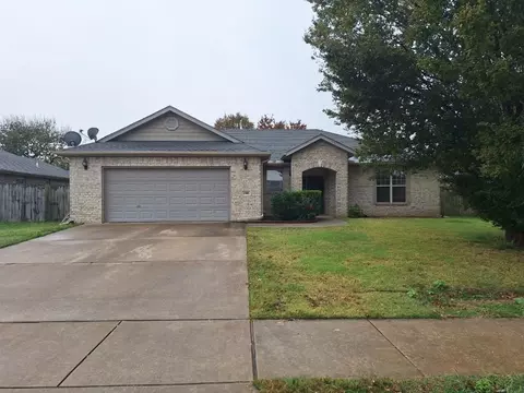 1906 Elington St, Bentonville, AR 72713