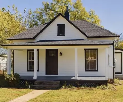 220 Main St, West Fork, AR 72774