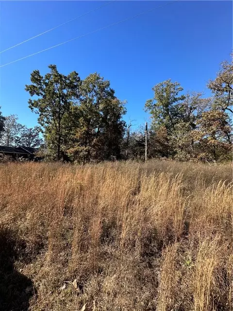 5 Carnahan Lane # 21, Bella Vista, AR 72715