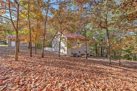 10493 Tara Ln, Rogers, AR 72756