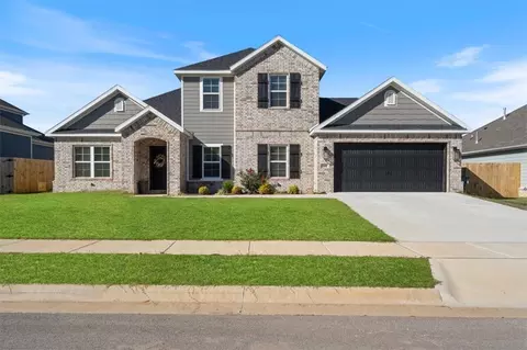 205 Dobson St, Pea Ridge, AR 72751