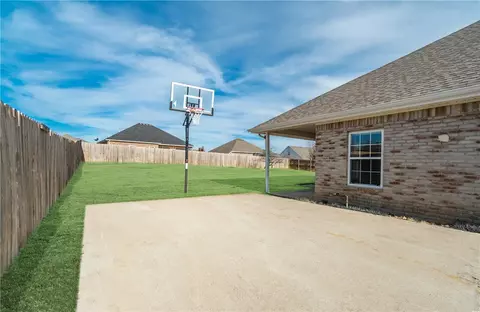 421 Kate Dr, Centerton, AR 72719 photo 11