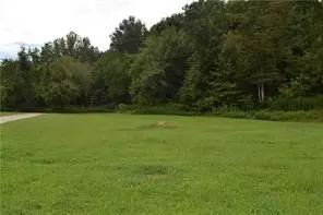 Beau Chalet Drive, Highfill, AR 72712