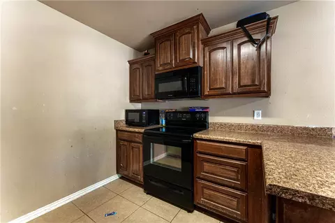 2903 S E St, Rogers, AR 72758 photo 8