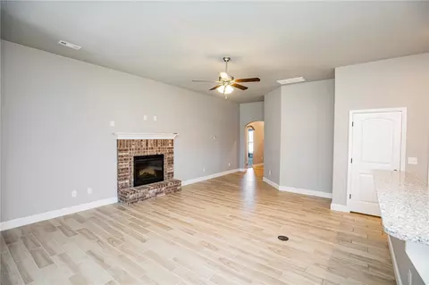 601 Arkansas Black, Bentonville, AR 72712 photo 7