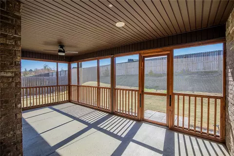 601 Arkansas Black, Bentonville, AR 72712 photo 5