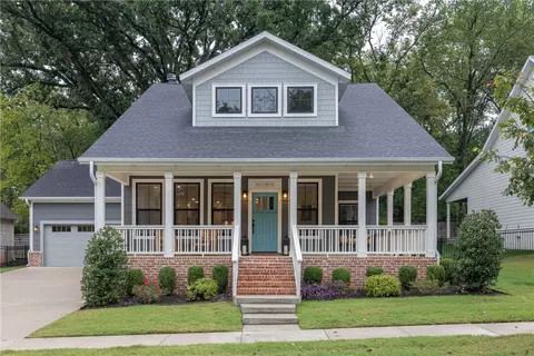 1944 Libby Ln, Fayetteville, AR 72703