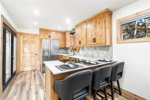 16011 Hickory Dr, Rogers, AR 72756